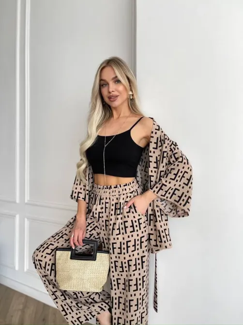 Легкий и стильный костюм Одесса - изображение 1