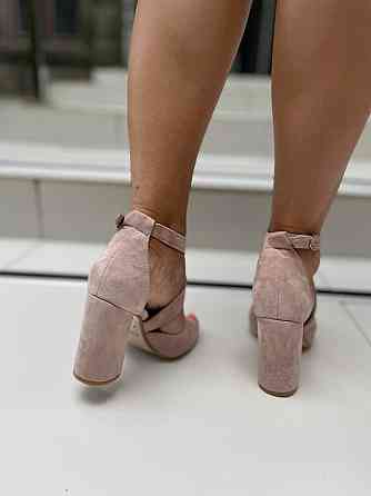 Nivelle Босоніжки жіночі пудрові замшеві NIVELLE 1815/9510-9544 на підборах, натуральна замша р Коломия