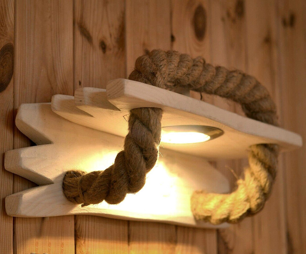 Светильник настенный 