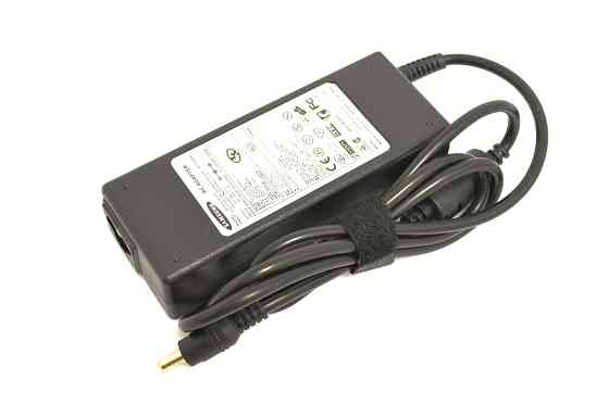 Блок питания для ноутбука Samsung 90W 19V 4.74A 5.5x3.0mm AD-9019 OEM Вінниця