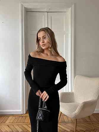 Жіноча романтична максі сукня з відкритими плечами ангора рубчик Одеса