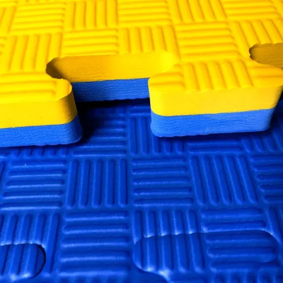 Мат-пазл 2 см 100х100 см для спортивних залів Спортивні покриття Київ