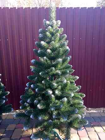 Штучна ялинка Королева з білими кінчиками з м'якою голкою ПВХ 1.5 Одеса