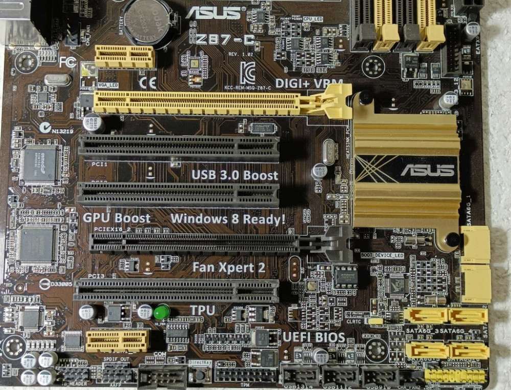 Материнская плата - ASUS Z87-C - LGA1150 в отличном рабочем состоянии. Харьков - изображение 2