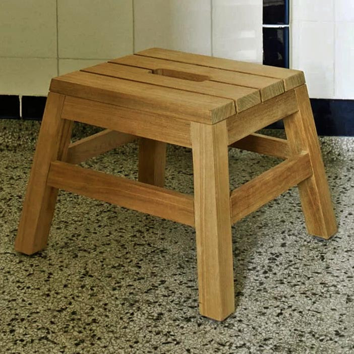 Табурет для ванной 