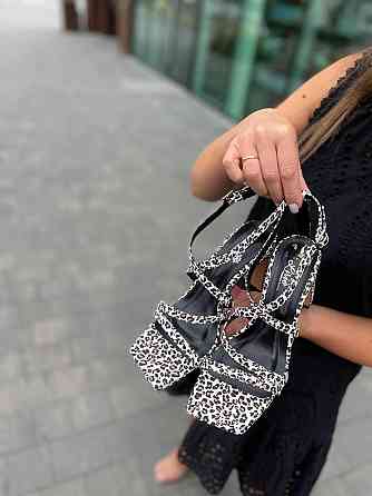 LIRIO Босоніжки жіночі леопардові з натуральної шкіри LIRIO L0275/8073-72 / Босоніжки з квадрат Коломыя