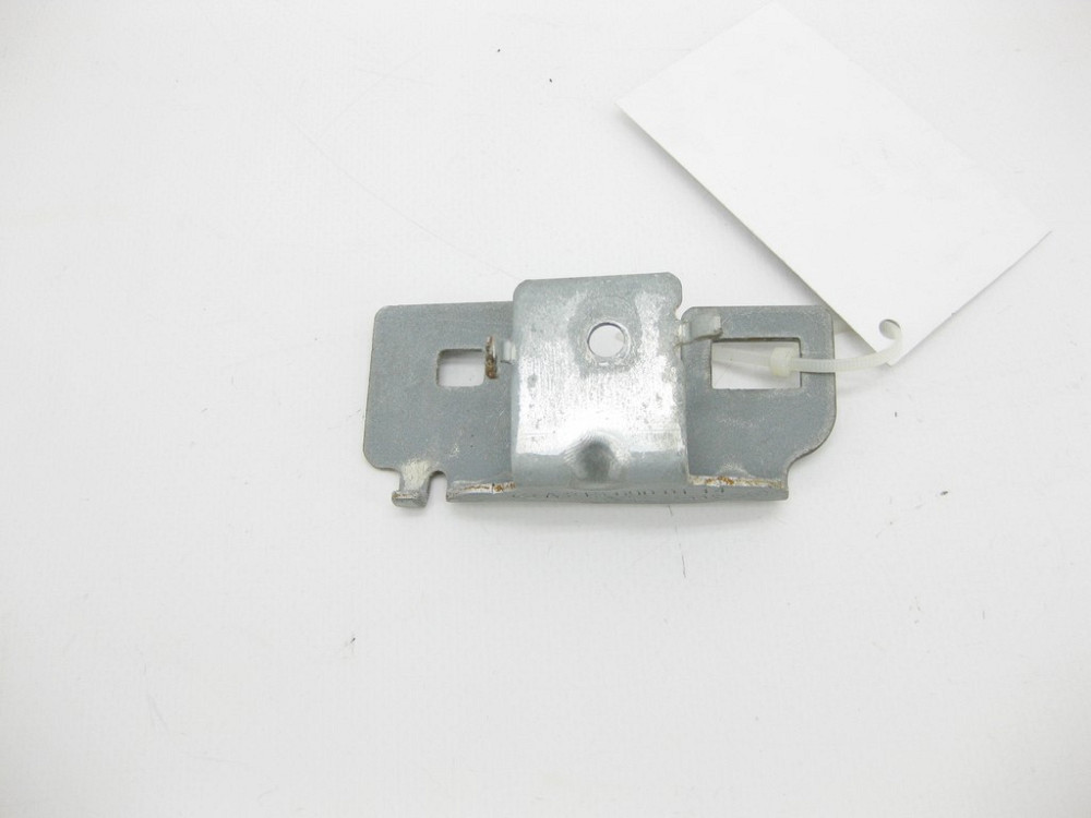 Mercedes-Benz  A2136900114 Кронштейн лівої обшивки стійки "A" E-Class W213 Одесса - изображение 9