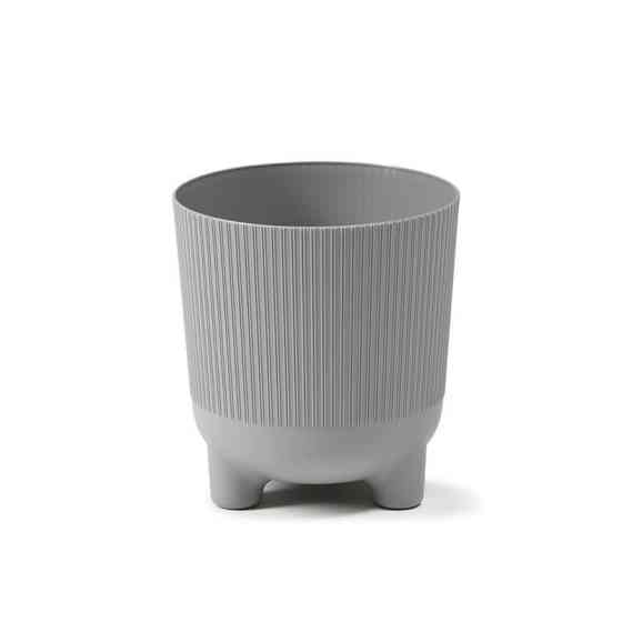 Цветочный горшок с подставкой 