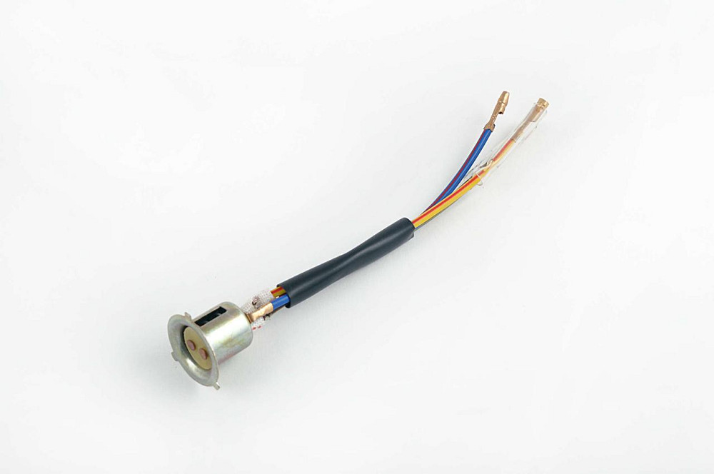 Патрон фары P15D-25-3 (3 уса) Мукачево - изображение 1