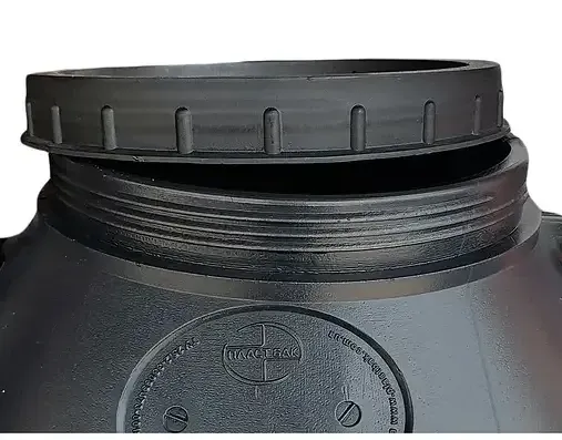 Бочка пластиковая  48 л техническая черная бидон  широкая горловина емкость для воды Днепр