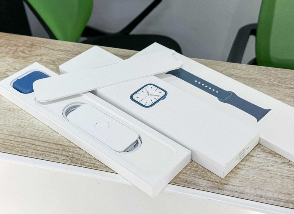 NEW Apple Watch Series 7 GPS + Cellular 41mm Blue Aluminium Case Киев - изображение 2