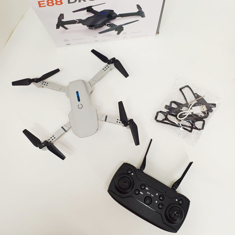 Квадрокоптер E88 міні дрон з HD камерою FPV до 20 хв польоту 2 АКБ та КЕЙС GV-81 Львів - фото 11