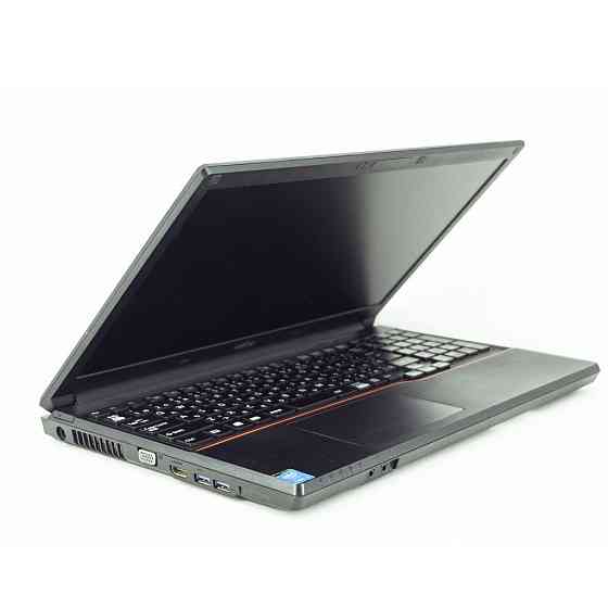 Ноутбук Fujitsu Lifebook A574/K (i5-4210M/8/120SSD) - Class A Киев