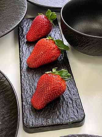 Тарілка брускетниця "Чорний обеліск" 29,5*10*1,7 см прямокутна кераміка для дому та ресторанів Київ