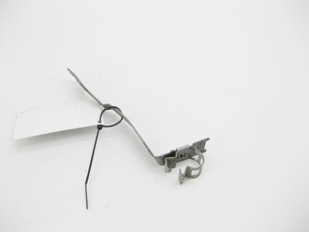 Mercedes-Benz  A2045451447 Кронштейн дроту стартера - генератора на перегородці C-Class W204 E-Class C207 Одесса - изображение 3