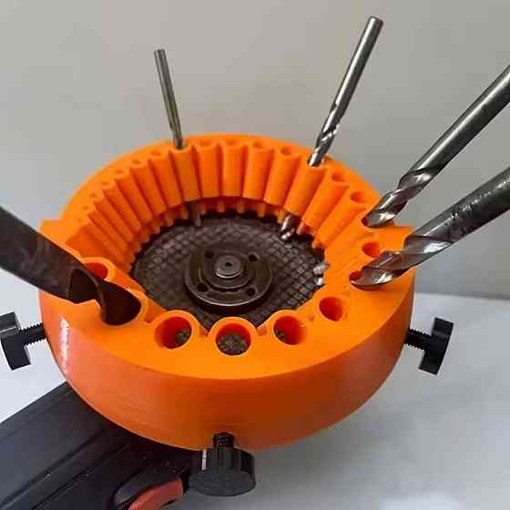 Точилка для сверл на болгарку 220 В, держатель-точилка для сверл с отверстиями разного диаметра (935858405) Киев