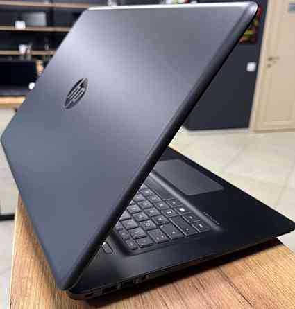Ноутбук игровой: HP Pavilion 17-i7 8750H/ GTX 1050 Ti / 4Gb, 16Gb / 128Gb. SSD+HDD. Киев