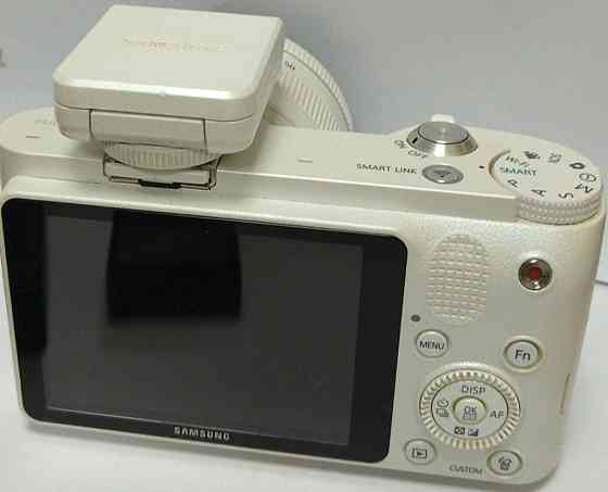 Фотоапарат Samsung 1000NX Киев