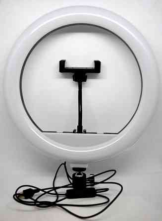 Лампа селфі LED світлодіодна кільце 30 см з тримачем для телефону та кріпленням під штатив Киев