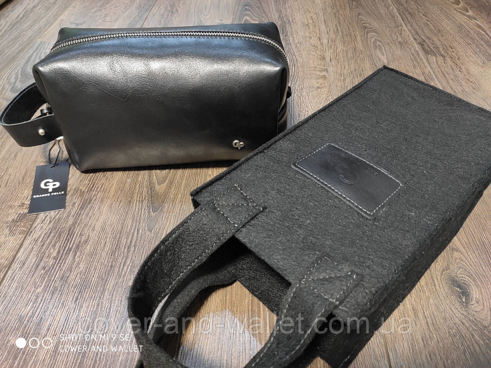 Велика чоловіча шкіряна косметичка несесер чорного кольору Grande Pelle 804610 Київ - фото 4