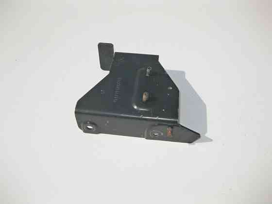 Mercedes-Benz  A2203202743 Кронштейн проводів на підсилювачі переднього бампера S-Class W220 Одесса