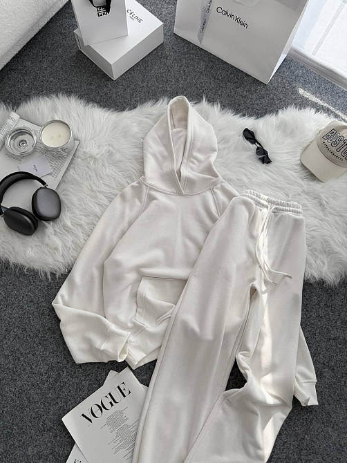 Жіночий стильний повсякденний костюм тринитка петля (без утеплення) Молочний, 46/48 Одеса - фото 1