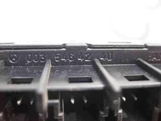 Mercedes-Benz  A0035464240 Розподільник потенціалів CAN C-Class W203 E-Class W211 ML W164 GL X164 CLC C203 CLS C219 SL R230 Одеса