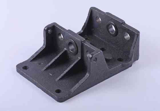 Кришка задня корпуса КПП на КПП/6 Мукачево