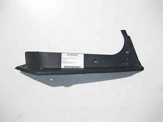 Mercedes-Benz  A2126931033 9051 Накладка отвору багажника права E-Class W212 Одеса