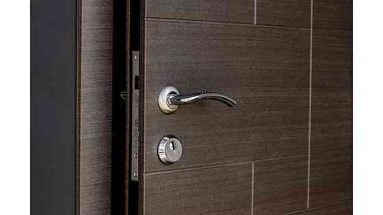 Двері вхідні Наші Двері ПОРТА ПВХ Ескада 26 Венге горизонт сірий 860х2050 мм Київ