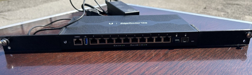 Маршрутизатор проводной: Ubiguiti EDGE Router 12. Киев - изображение 2