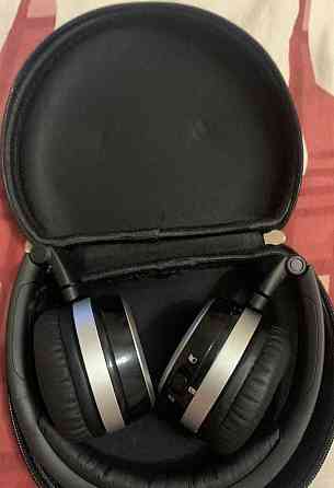 Наушники Mersedes AKG Киев