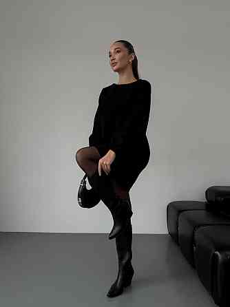 Женское базовое платье свободного кроя с объемными рукавчиками микровельвет Черный, 50/52 Одесса