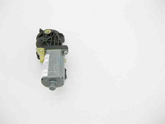 Mercedes-Benz  A0068206542 Електродвигун регулювання нахилу переднього лівого сидіння E-Class W211 CLS C219 C-Class W204 GLK X204 Одеса