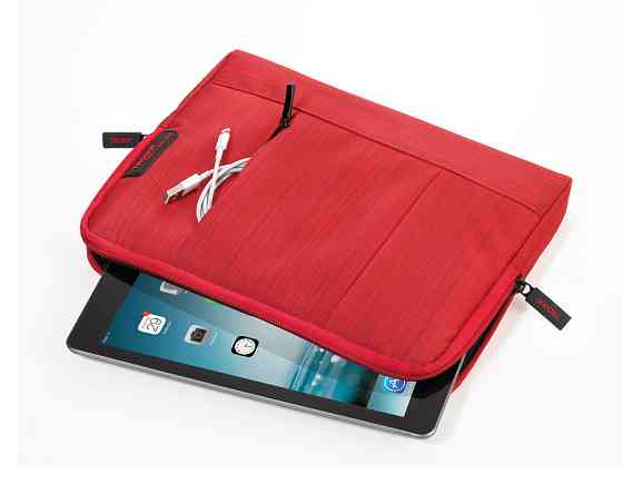 Чехол для iPad Travel + Stand 10.1, красный Ровно