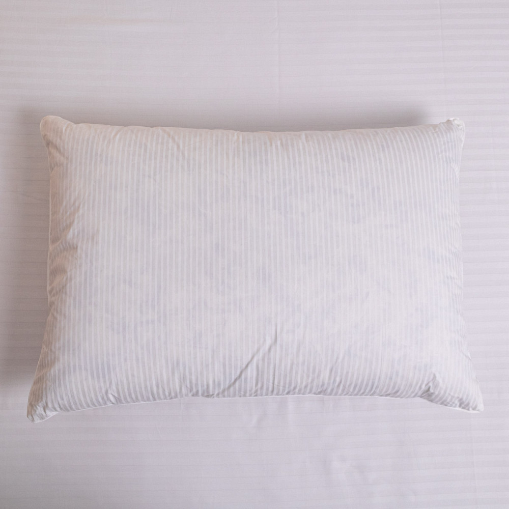 Подушка из Холлофайбера - Синтепух YouStar Тик полоска - упругая 50x70 см (Белый) с сумкой-чехлом Сумы - изображение 2