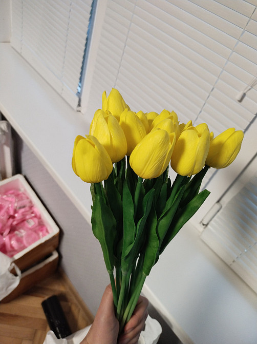 Штучні тюльпани латексні 5 штук 34 см жовтий Київ - фото 3