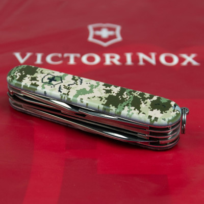 Нож Victorinox Huntsman Army 91 мм Піксель (1.3713.3_W3940p) Винница - изображение 9