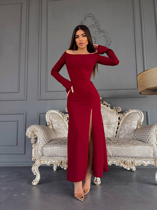 Женское элегантное праздничное платье с разрезом на ножке Бордо, 46/48 Одесса - изображение 1