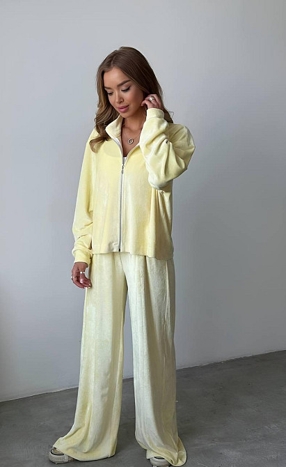 Женский прогулочный плюшевый костюм двойка: кофта и штаны Желтый, 42/46 Одесса - изображение 7