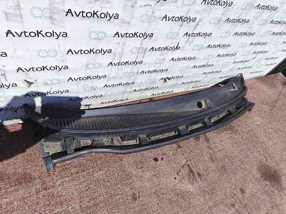 Пластик під лобове скло (жабо) Nissan Note E11 2005-2012 (668629U100) Ковель