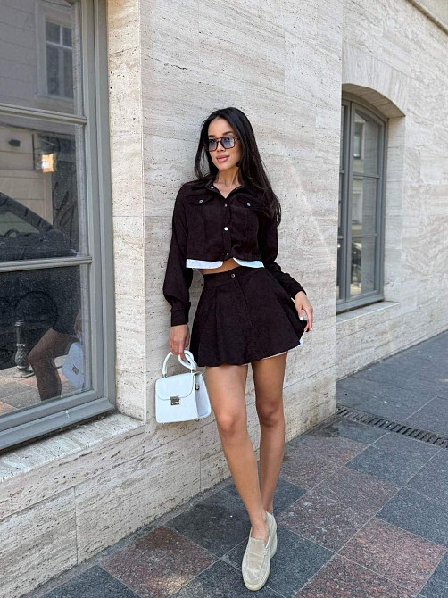 Жіночий стильний костюм двійка: піджак на гудзиках і спідниця-шорти вельвет. Шоколадний, 42 Одеса - фото 3