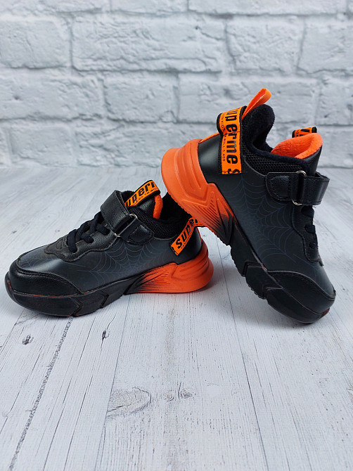 Дитячі демісезонні кросівки хайтопи чорно-жовтогарячі на флісі для хлопчиків 27 Миколаїв - фото 5