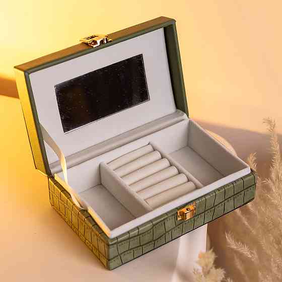 Скринька для прикрас з еко шкіри 3 відділення з дзеркалом 16×10×6 см Зелений HP-5-18GR Коломыя