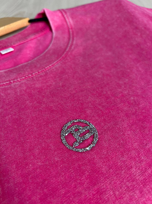 Футболка женская A-N 26089 тай-дай оверсайз с камнями буква B, розовый, one size Киев - изображение 12