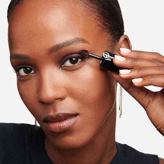 Стійкі тіні для повік GIORGIO ARMANI Eye Tint, 18 M Beige 3.9 мл Слов'янськ