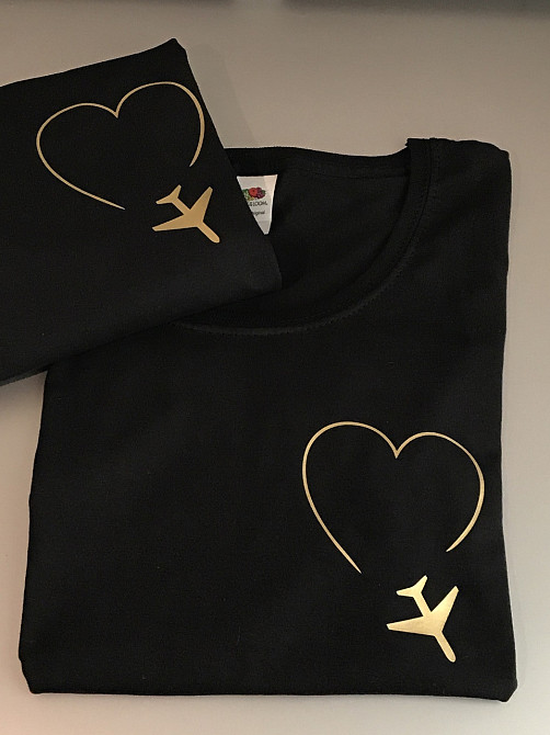 Парні футболки для хлопця та дівчини з маленьким серцем і літачкам Чернівці - фото 2