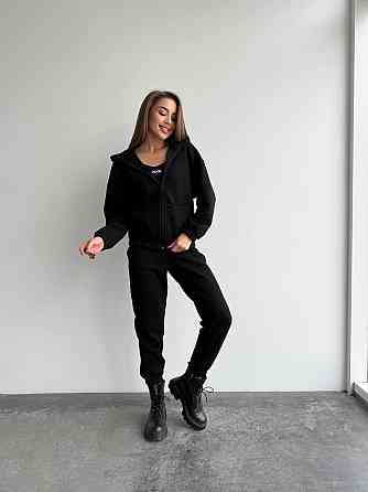 Жіночий прогулянковий костюм-трійка: кофта топ і штани Капітон Чорний, 42/44 Одеса