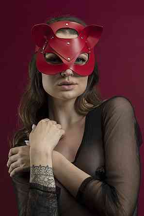 Маска кішечки Feral Feelings - Catwoman Mask, натуральна шкіра, червона Sex Aura Київ