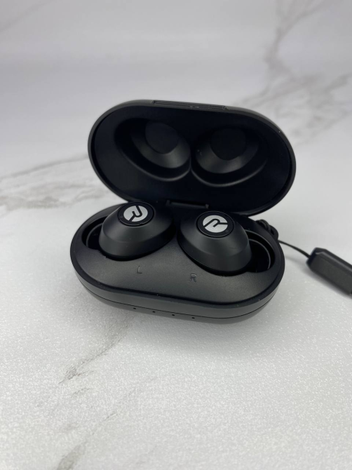 Беспроводные Bluetooth наушники Raycon The Everyday Earbuds Carbon Black — Водонепроницаемая TWS гарнитура IPX6 Б/У Киев - изображение 4